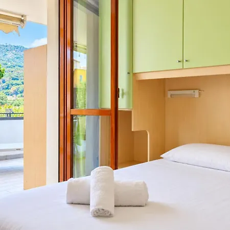 Apartment Hostdomus - Boat Andora