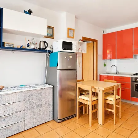 Apartment Hostdomus - Boat Andora